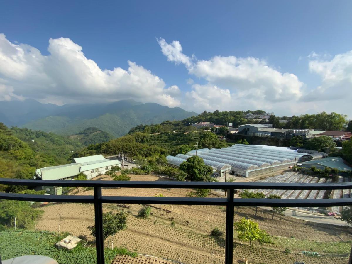 清境依山舞林民宿 เหรินอ้าย ภายนอก รูปภาพ